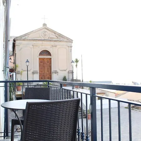 Seaside Nocleg ze śniadaniem 3*