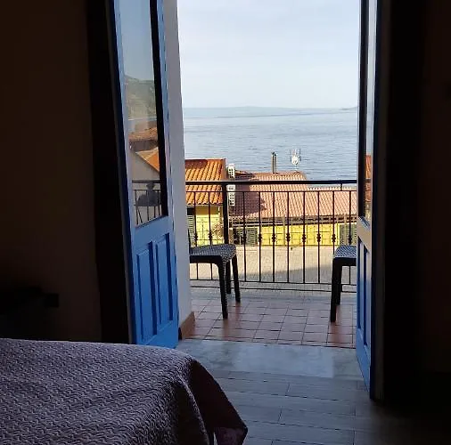 住宿加早餐酒店 Seaside 3*