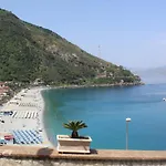 Seaside 3*