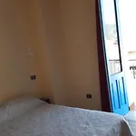 Seaside Nocleg ze śniadaniem 3*