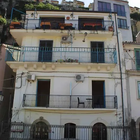 Bed & Breakfast Seaside 3*