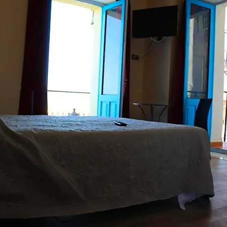 Bed and breakfast Seaside 3*