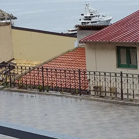 Seaside 3*