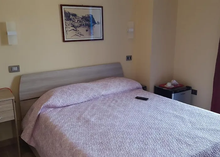 Seaside Bed & Breakfast Scilla