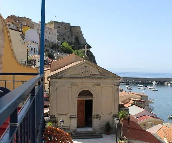 לינה וארוחת בוקר Seaside